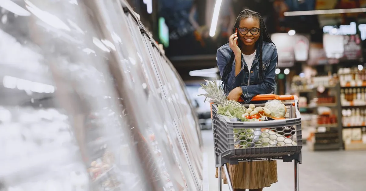 The 8-Step Budget Grocery List for a Family of 4 (Save $600+ Monthly in 2024-2025)